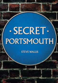 Paperback Secret Portsmouth Book