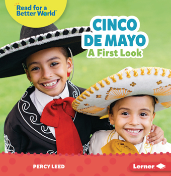 Paperback Cinco de Mayo: A First Look Book