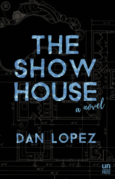 Paperback The Show House Book