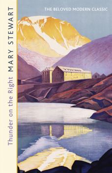 Paperback Thunder on the Right Book