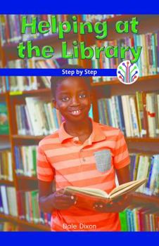 Paperback Helping at the Library: Step by Step Book
