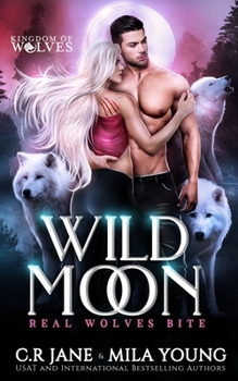 Paperback Wild Moon: A Rejected Mate Romance Book