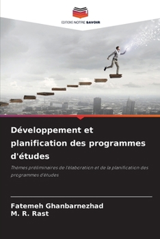 Paperback Développement et planification des programmes d'études [French] Book