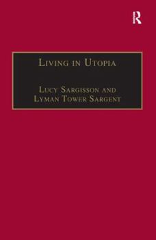 Paperback Living in Utopia: New Zealand's Intentional Communities Book