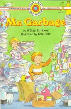 Paperback MR. GARBAGE (BANK STREET READY-TO-READ) Book