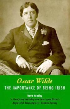 Paperback Oscar Wilde: The Importance of Being Irish Book
