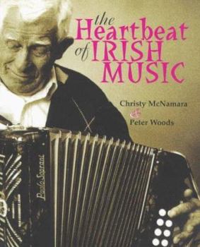 Paperback The Heartbeat of Irish Music Book