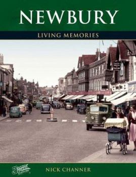 Paperback Francis Frith's Newbury Living Memories Book