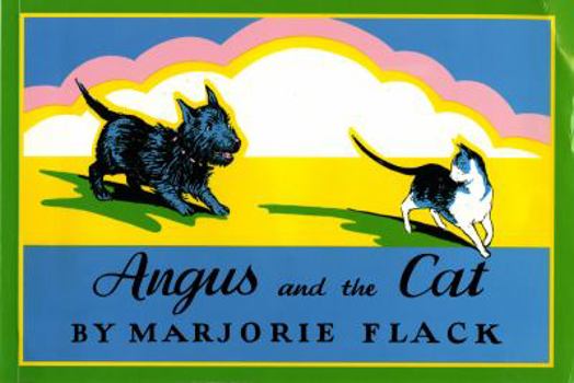 Paperback Angus and the Cat Book