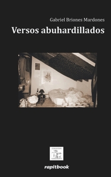 Paperback Versos Abuhardillados [Spanish] Book