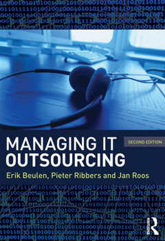 Paperback Managing IT Outsourcing Book