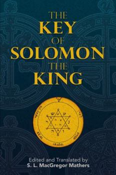 Paperback The Key of Solomon the King Book