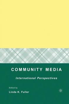 Paperback Community Media: International Perspectives Book