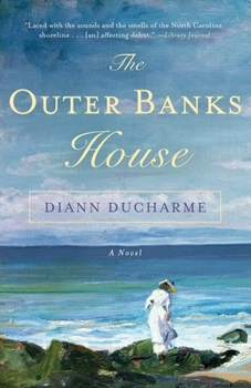 Paperback The Outer Banks House Book