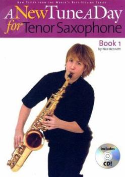 Paperback A New Tune a Day - Tenor Saxophone, Book 1 [With CD] Book