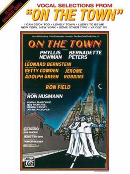 Paperback On the Town: Vocal Selections Book