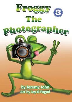 Paperback Froggy The Photographer Book