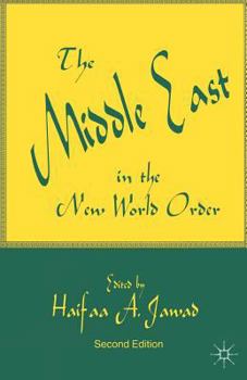 Paperback The Middle East in the New World Order Book
