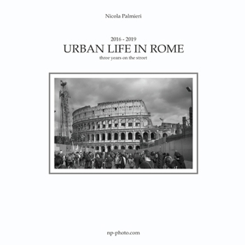 Paperback Urban Life in Rome Book