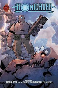 Paperback Atomic Robo, Volume One: Atomic Robo and the Fightin' Scientists of Tesladyne Book