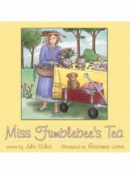Paperback Miss Fumblebee's Tea Book