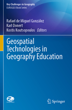 Paperback Geospatial Technologies in Geography Education Book