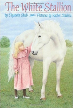 Paperback The White Stallion Book