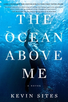 Paperback The Ocean Above Me Book