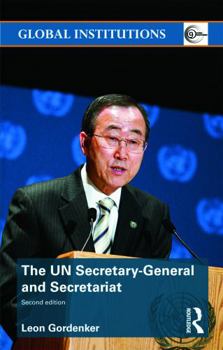 Paperback The UN Secretary-General and Secretariat Book