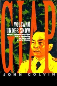 Hardcover Giap--Volcano Under Snow Book