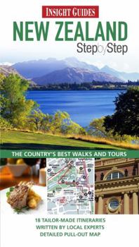 Paperback Insight Guide: New Zealand Book