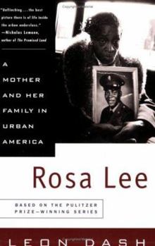 Paperback Rosa Lee: A Mother and Her Family in Urban America Book