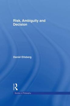 Paperback Risk, Ambiguity and Decision Book