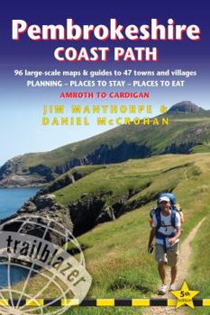 Paperback Pembrokeshire Coast Path: British Walking Guide: 96 Large-Scale Walking Maps & Guides to 47 Towns and Villages - Planning, Places to Stay, Place Book