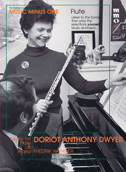 Paperback Intermediate Flute Solos - Volume 4 Book