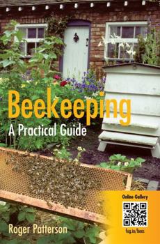 Paperback Beekeeping - A Practical Guide Book