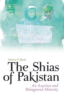 Paperback The Shias of Pakistan: An Assertive and Beleaguered Minority Book