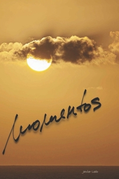 Paperback Momentos [Spanish] Book