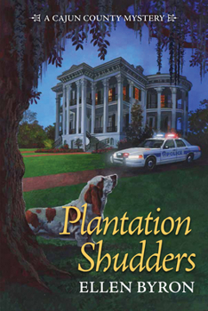 Paperback Plantation Shudders: A Cajun Country Mystery Book