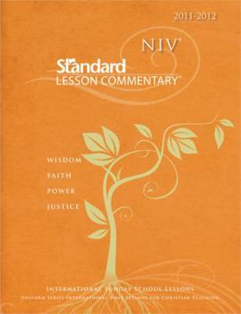 Paperback NIV Standard Lesson Commentary, Volume 18 [With CD] Book
