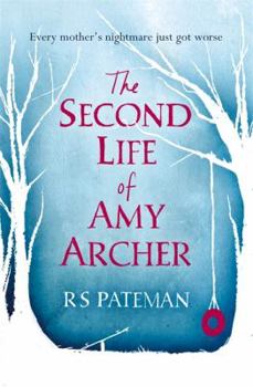 Paperback The Second Life of Amy Archer Book