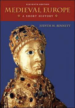 Paperback Medieval Europe: A Short History Book