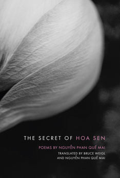 Paperback The Secret of Hoa Sen Book