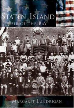 Paperback Staten Island:: Isle of the Bay Book