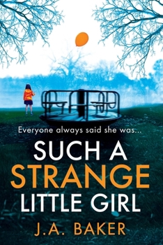Paperback Such a Strange Little Girl [Large Print] Book