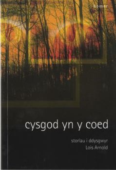 Paperback Cysgod Yn Y Coed - Storiau I Ddysgwyr (Welsh Edition) [Welsh] Book