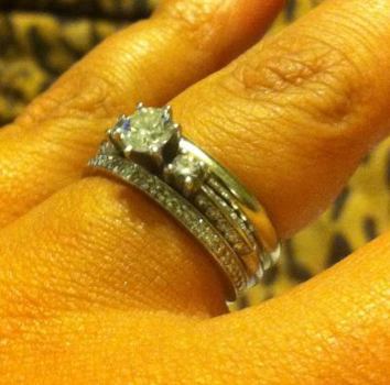 Paperback Coming Full Circle Book