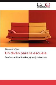 Paperback Un Divan Para La Escuela [Spanish] Book