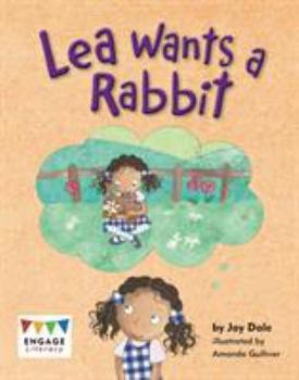 Paperback Lea Wants a Rabbit Book