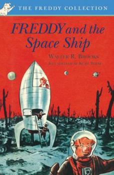 Paperback Freddy and the Space Ship Book